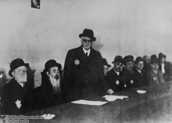 The Lodz Ghetto Jewish Council (1941/42)